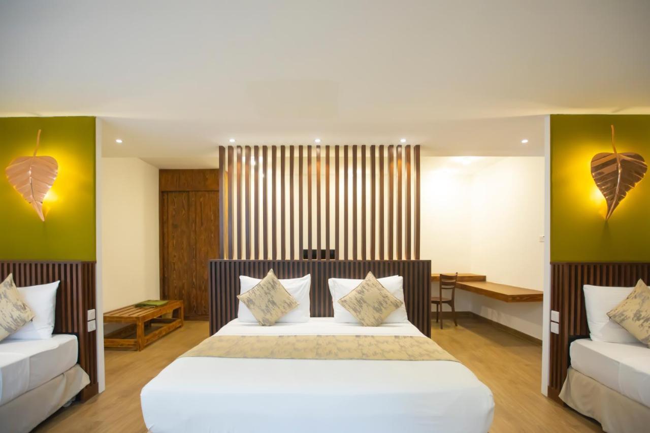 เบิร์ด พาร์ค Hotel Wadakada ภายนอก รูปภาพ